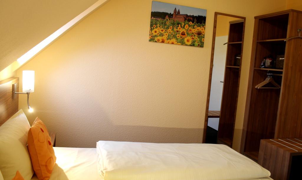 Zur Lindenau Hotel Rüdesheim am Rhein Exterior foto